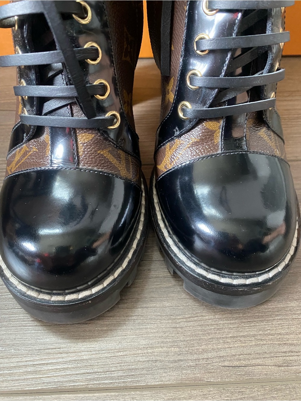 Louis Vuitton Laureate Combat Boots Monogram Canvas Black Leather Size 38.5 Auth - Picture 15 of 16